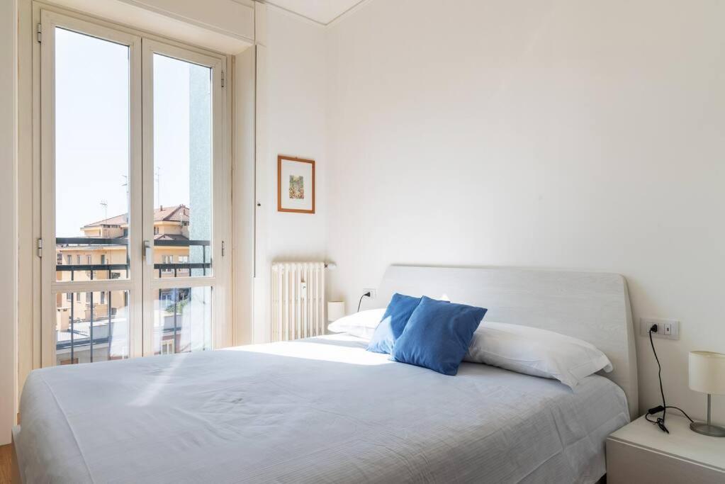 Appartamento Elegante Bilocale San Calocero Milano Esterno foto