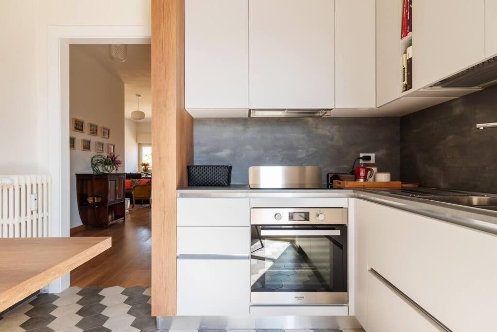 Appartamento Elegante Bilocale San Calocero Milano Esterno foto
